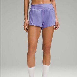 LULULEMON HOTTY HOTS IN PURPLE